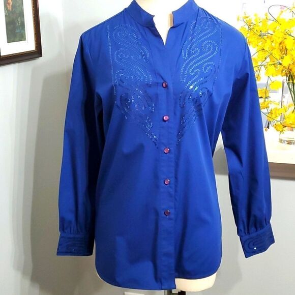 BOB MACKIE, wearable art blouse. Royal blue size small. Sequin and lovely button - Picture 1 of 12